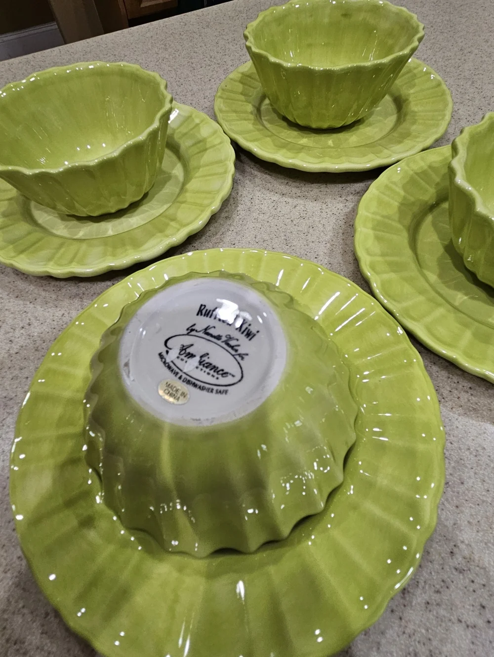 Ruffled KIWI AMBIANCE DISHES, Nanette Vacher Designer Dishes, Vintage Pottery - Picture 6 of 9